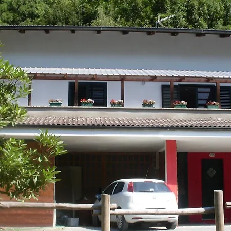 Couette-café Valle Orco 3*